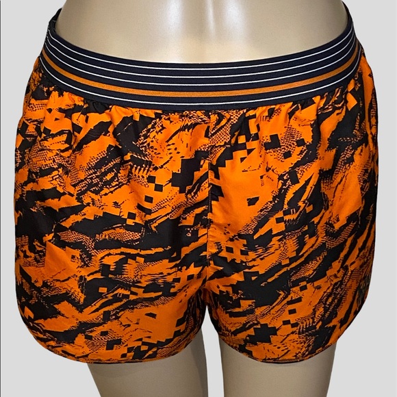 Under Armour HeatGear Tough Mudder 2-in-1 Athletic Active Shorts Size Small VGC - Picture 6 of 7